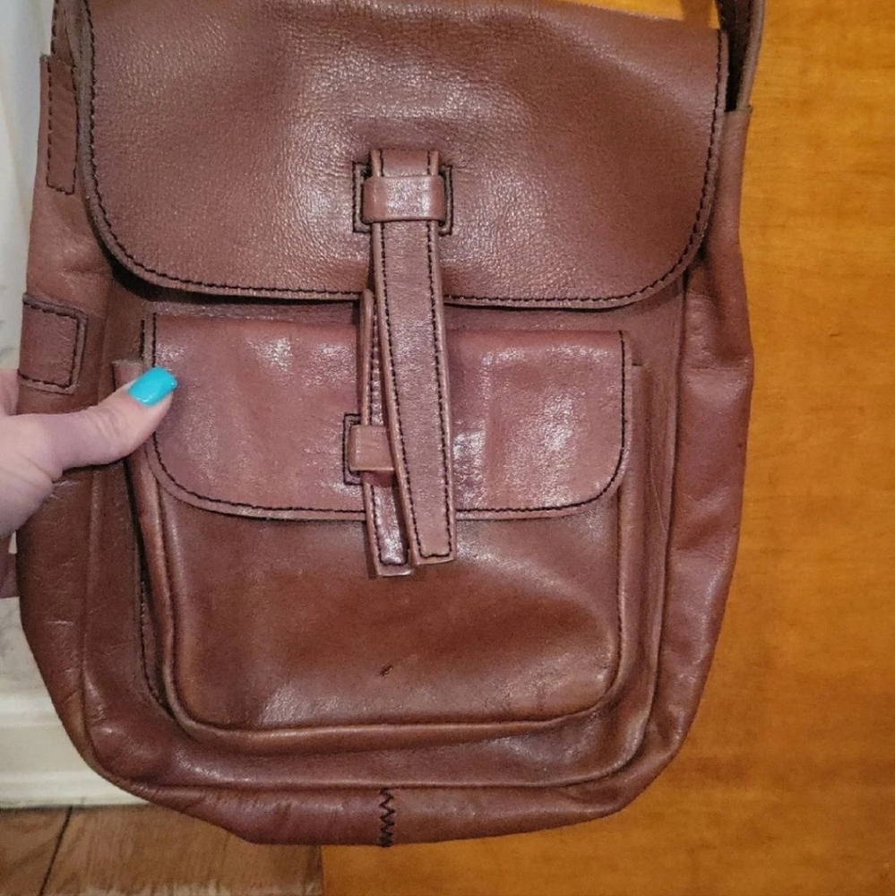 LAND Vintage Unisex Brown Leather Crossbody Bag